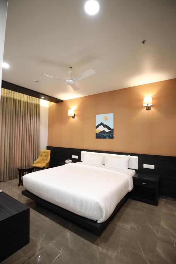 Enrise By Sayaji Aurangabad Hotel Exterior photo